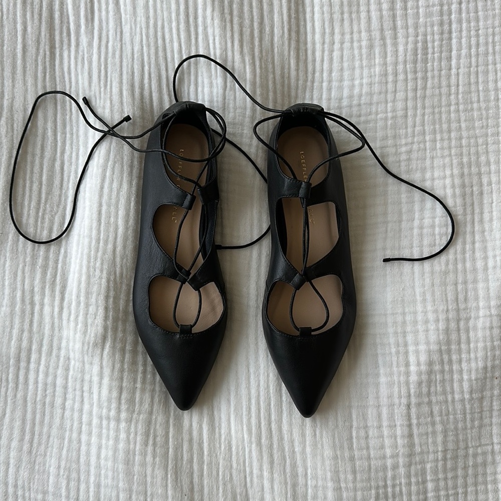 Loeffler Randall pointed-toe flats - size 8